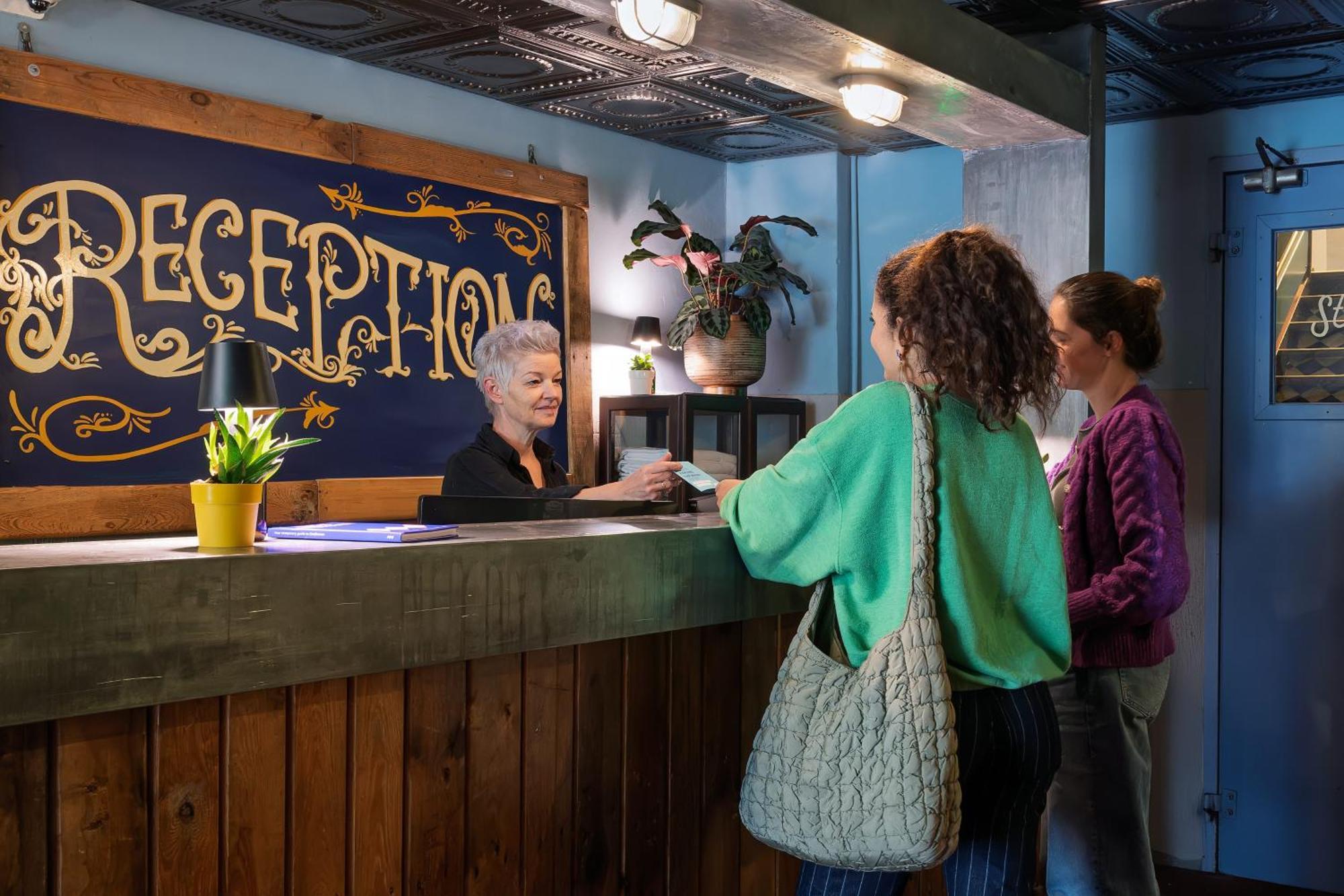 Stayokay Hostel Eindhoven - Blue Collar Eksteriør bilde